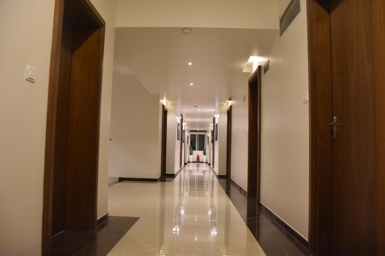 Heritage Inn Мисор Екстериор снимка