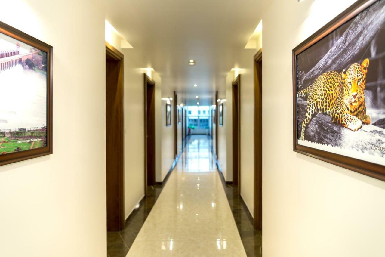 Heritage Inn Мисор Екстериор снимка