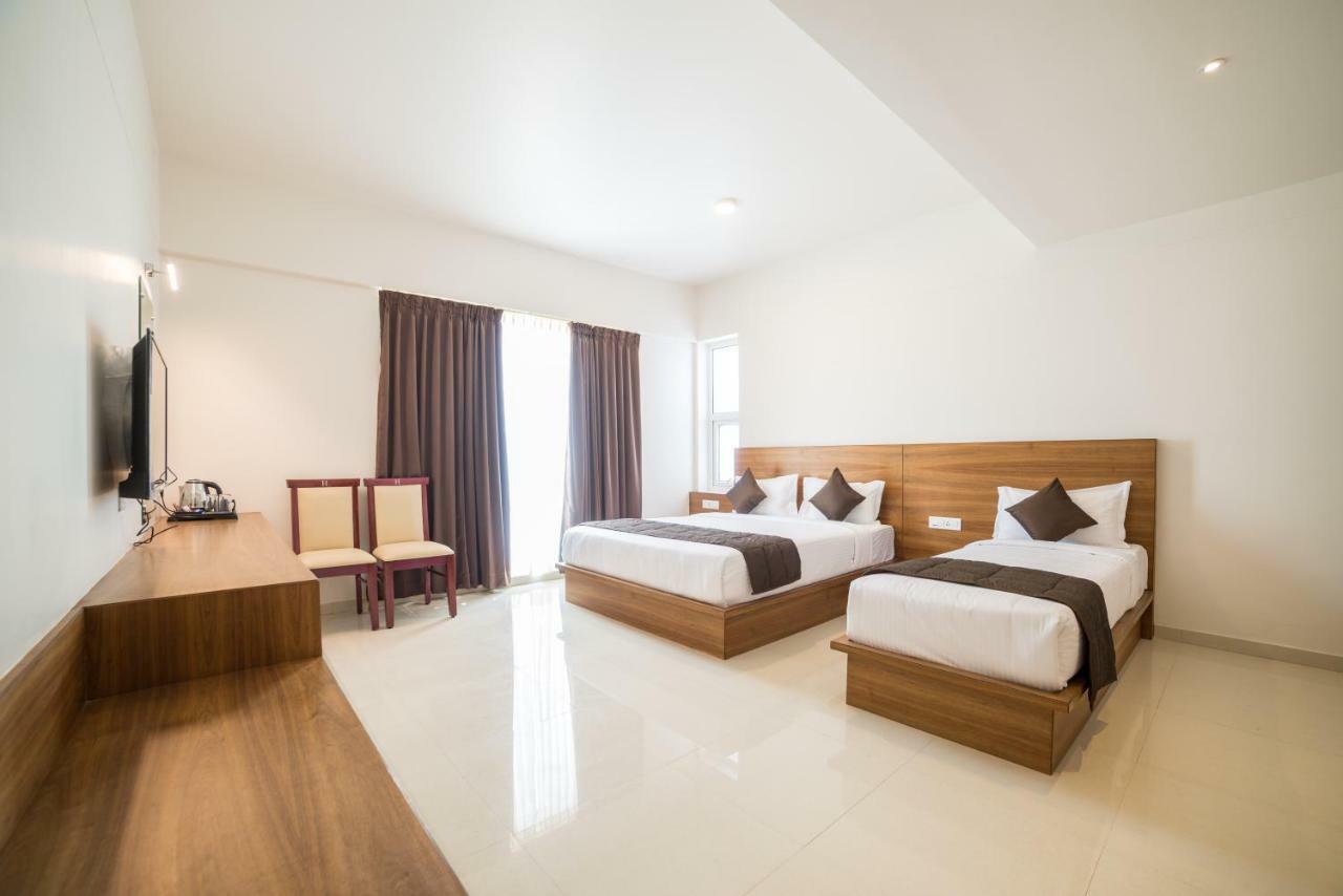 Heritage Inn Мисор Екстериор снимка