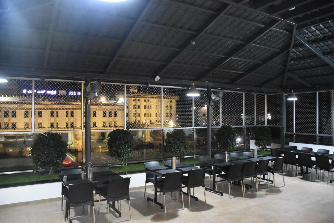 Heritage Inn Мисор Екстериор снимка