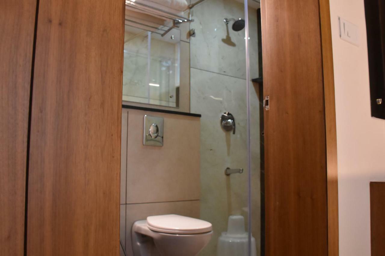 Heritage Inn Мисор Екстериор снимка